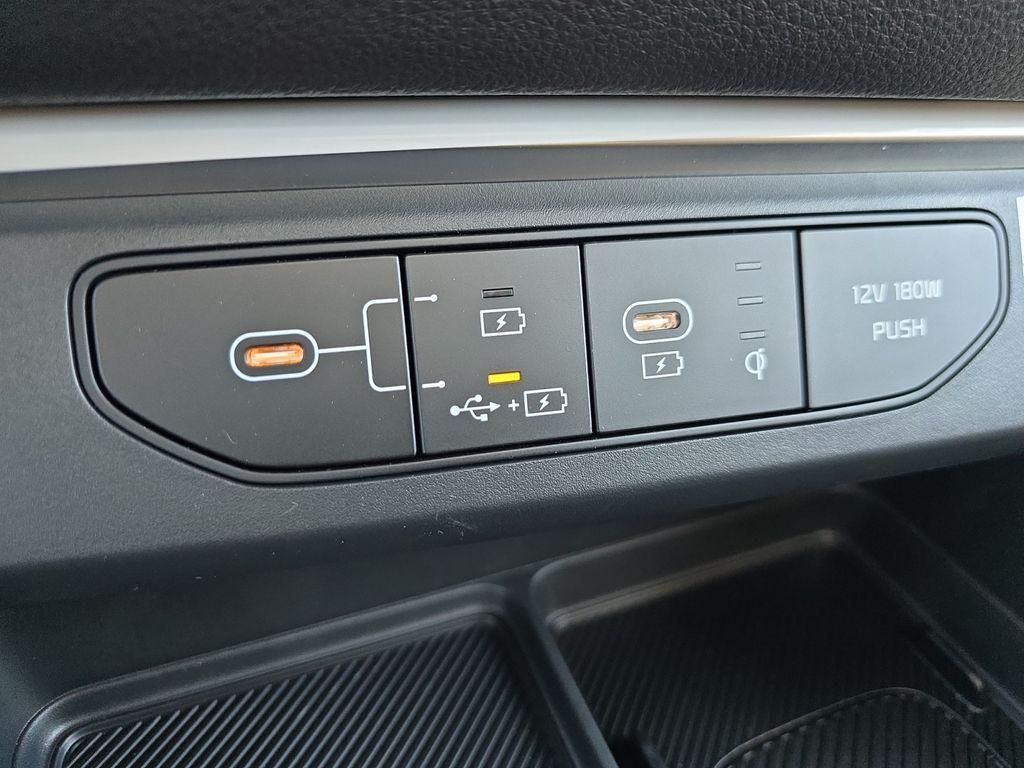 new 2026 Kia Carnival car, priced at $44,326