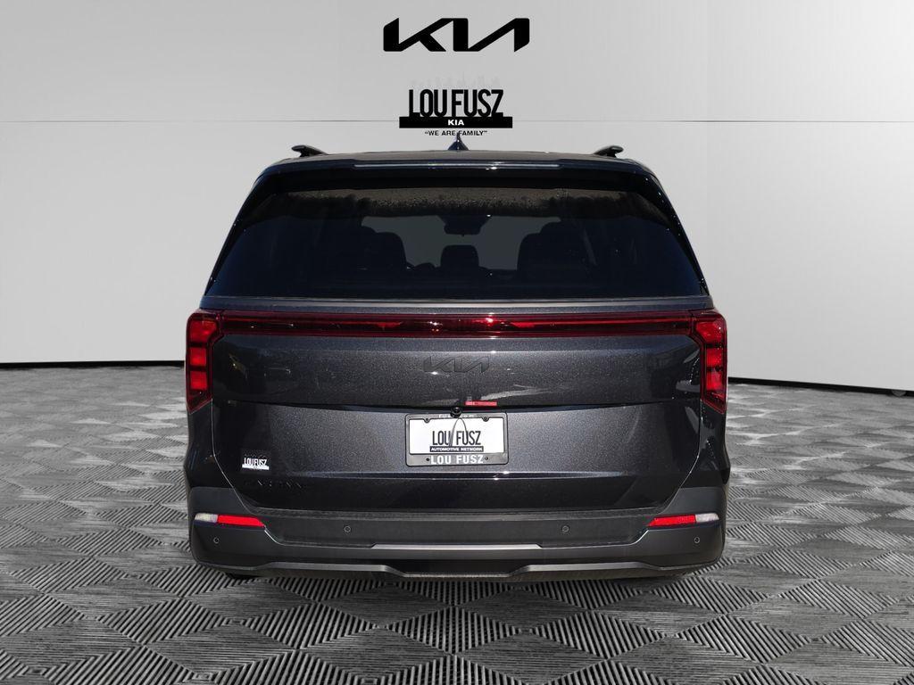new 2026 Kia Carnival car, priced at $44,326