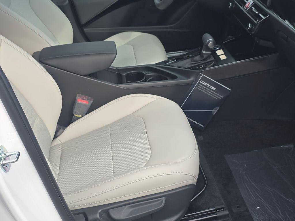 new 2025 Kia Niro car, priced at $25,760