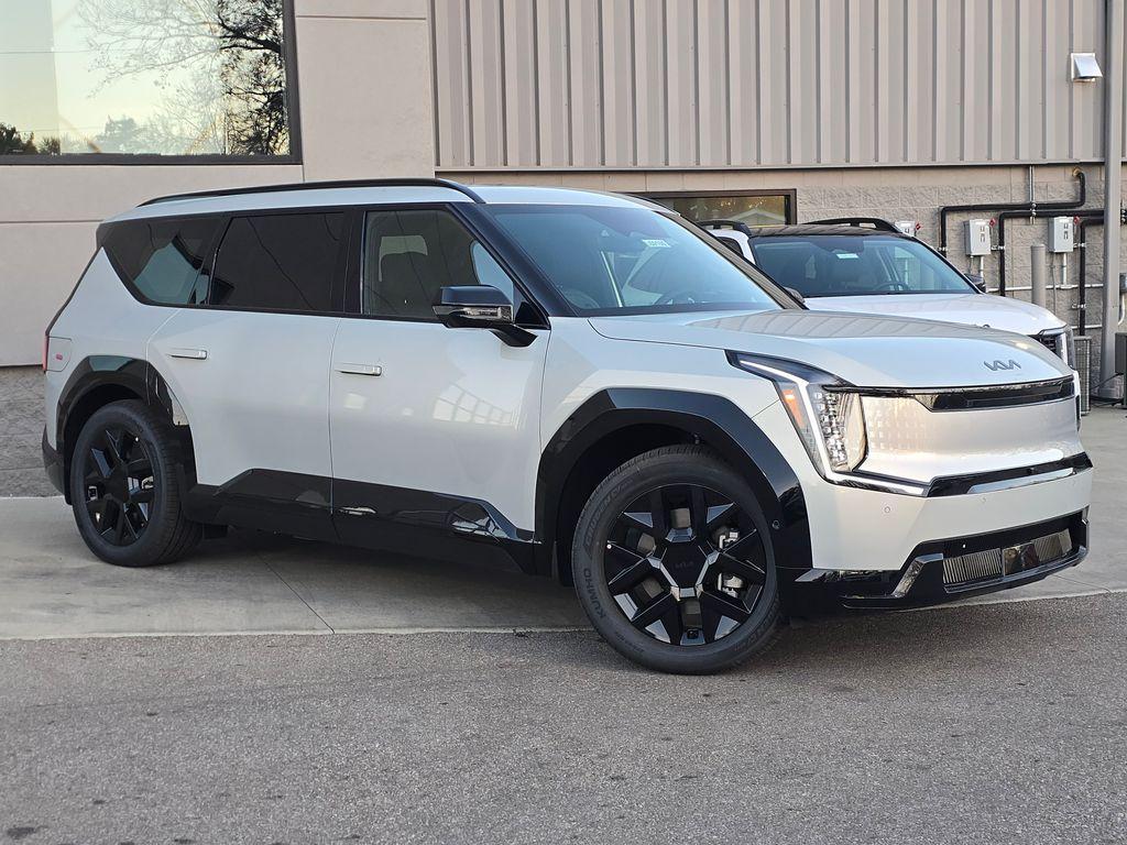 new 2026 Kia EV9 car, priced at $58,912