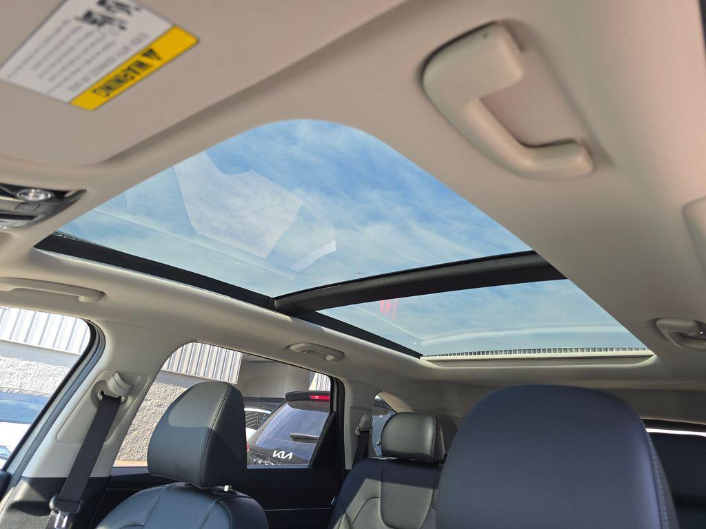 new 2026 Kia Sorento car, priced at $33,137