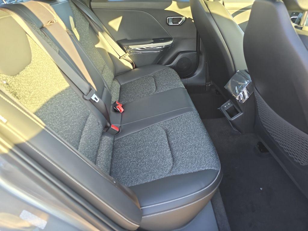 new 2025 Kia K4 car, priced at $23,493