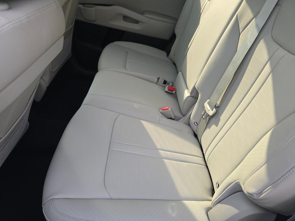 new 2026 Kia Sorento car, priced at $33,479