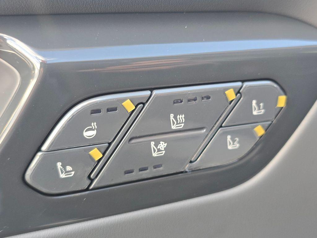 new 2026 Kia EV9 car, priced at $61,235