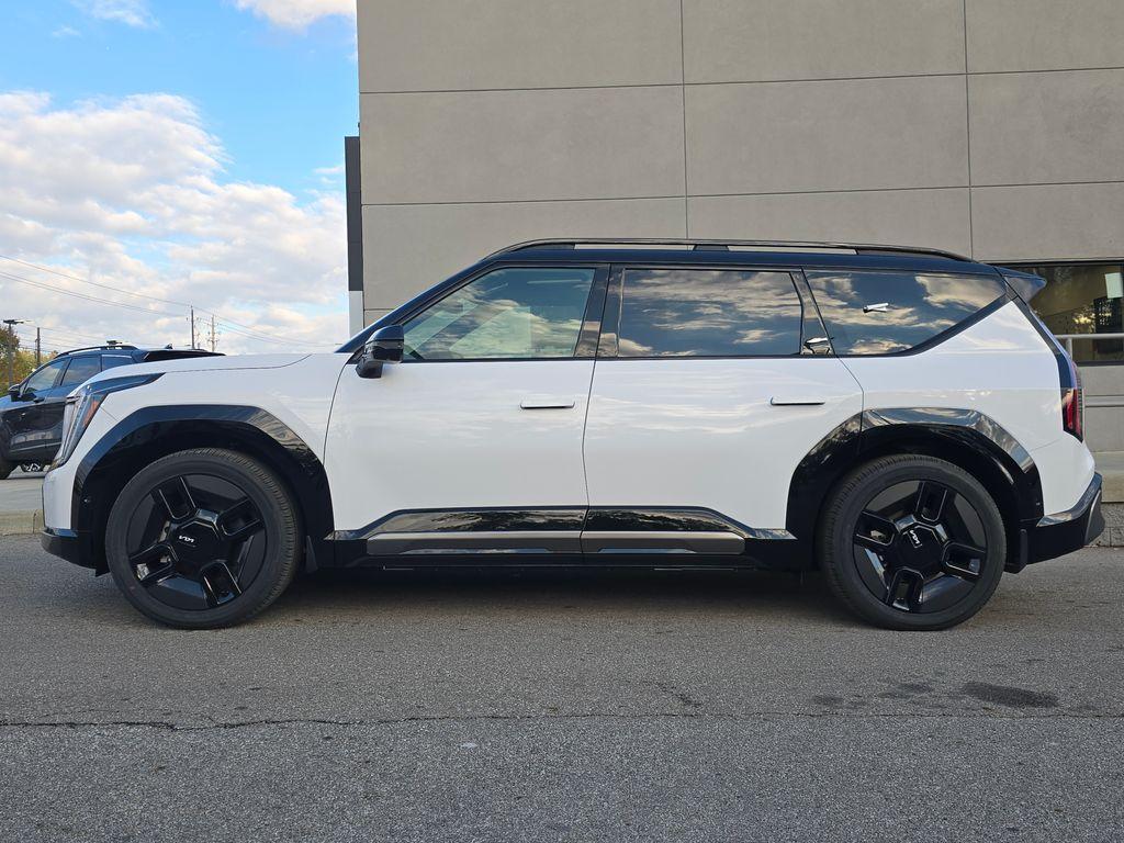 new 2026 Kia EV9 car, priced at $61,235