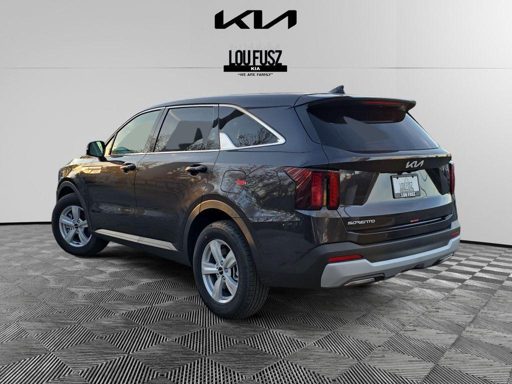 new 2026 Kia Sorento car, priced at $28,677