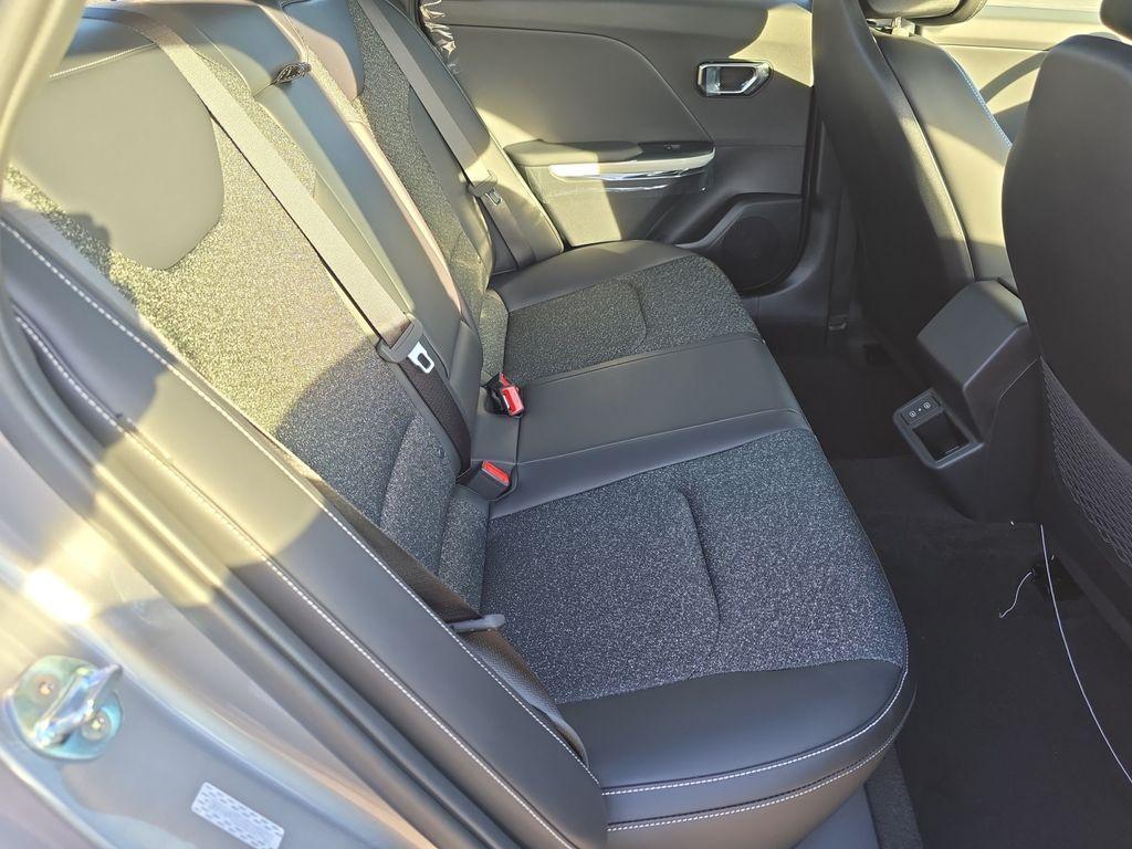 new 2025 Kia K4 car, priced at $23,493