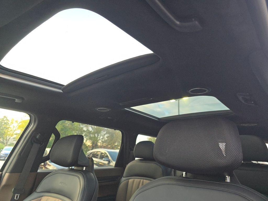 new 2026 Kia EV9 car, priced at $60,392