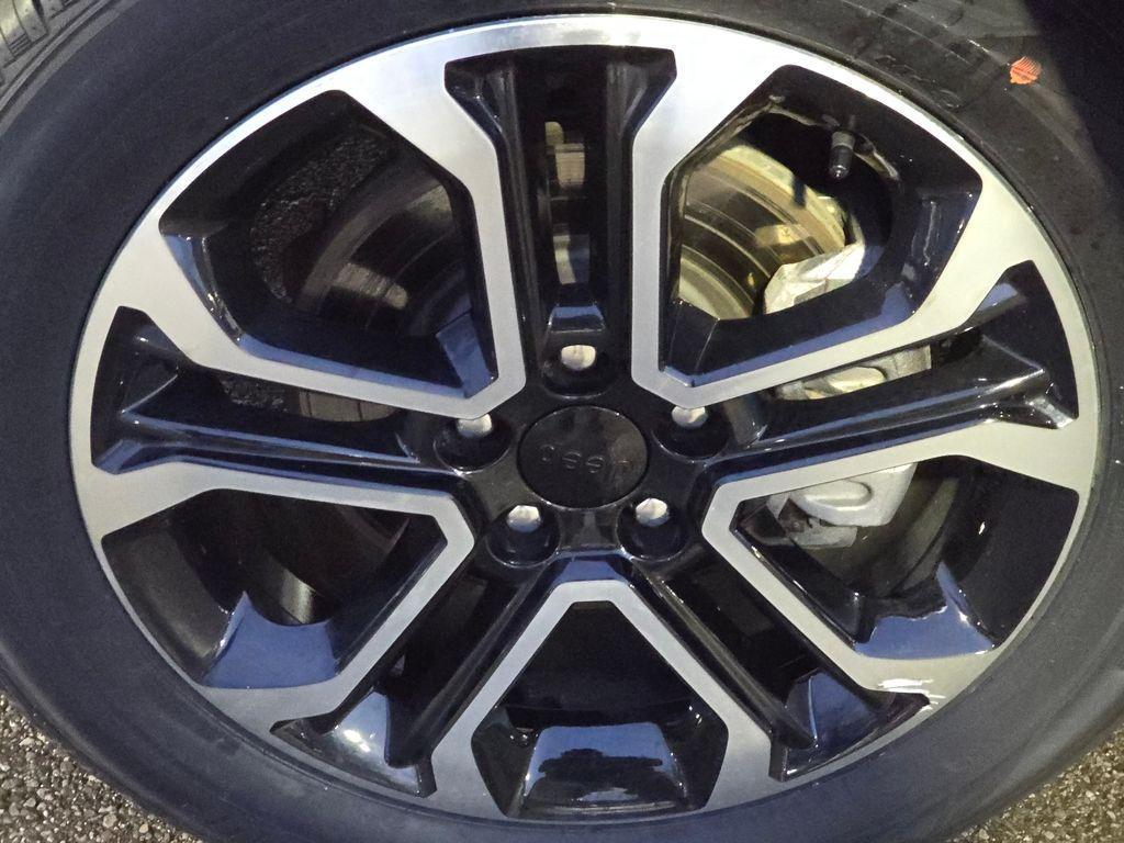 used 2022 Jeep Compass car, priced at $22,392