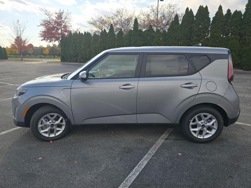new 2025 Kia Soul car, priced at $19,560