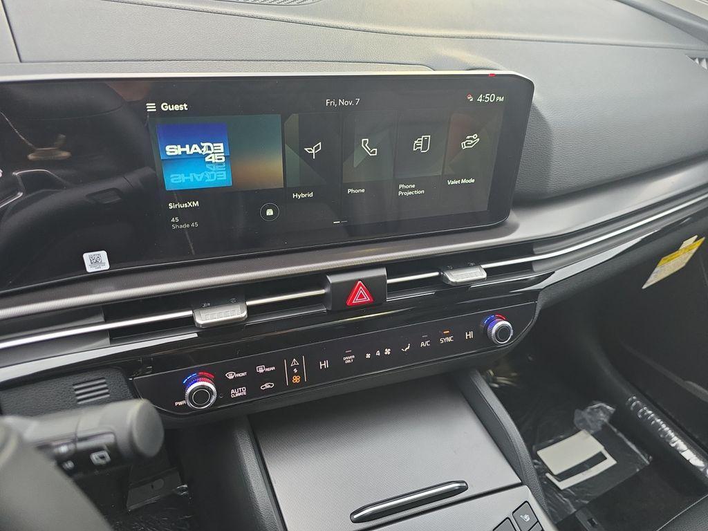 new 2026 Kia Sportage Hybrid car, priced at $32,701