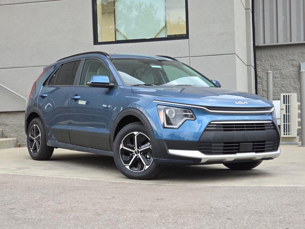 new 2025 Kia Niro car, priced at $25,228
