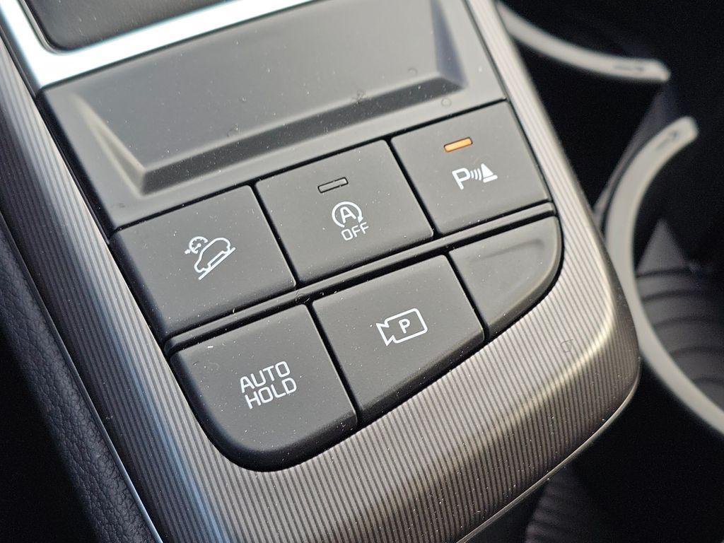 new 2026 Kia Sportage car, priced at $28,821