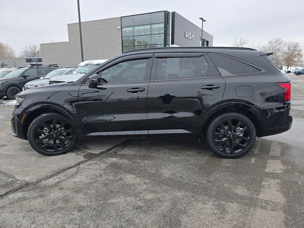 used 2023 Kia Sorento car, priced at $25,978