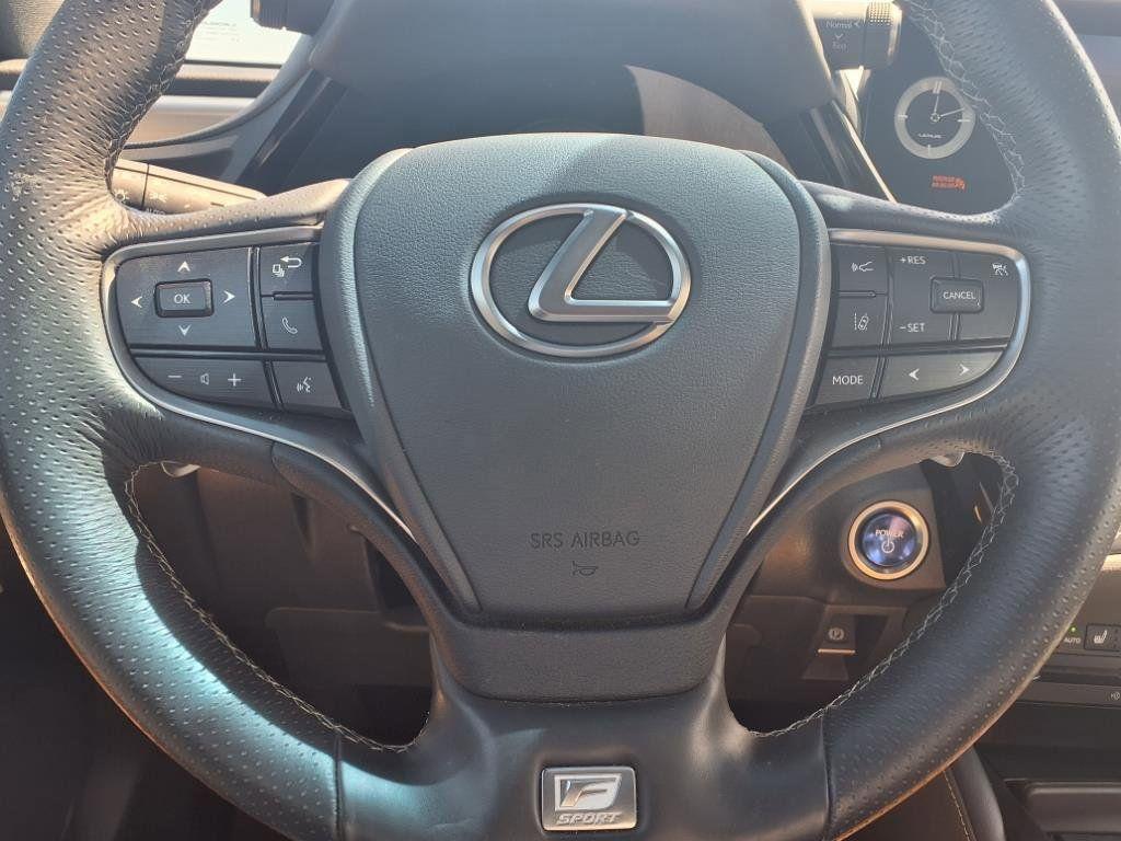 used 2022 Lexus ES 300h car, priced at $35,408
