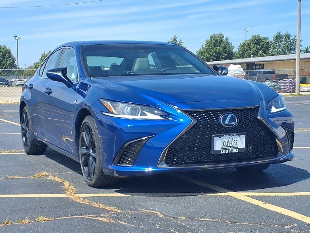 used 2022 Lexus ES 300h car, priced at $35,408