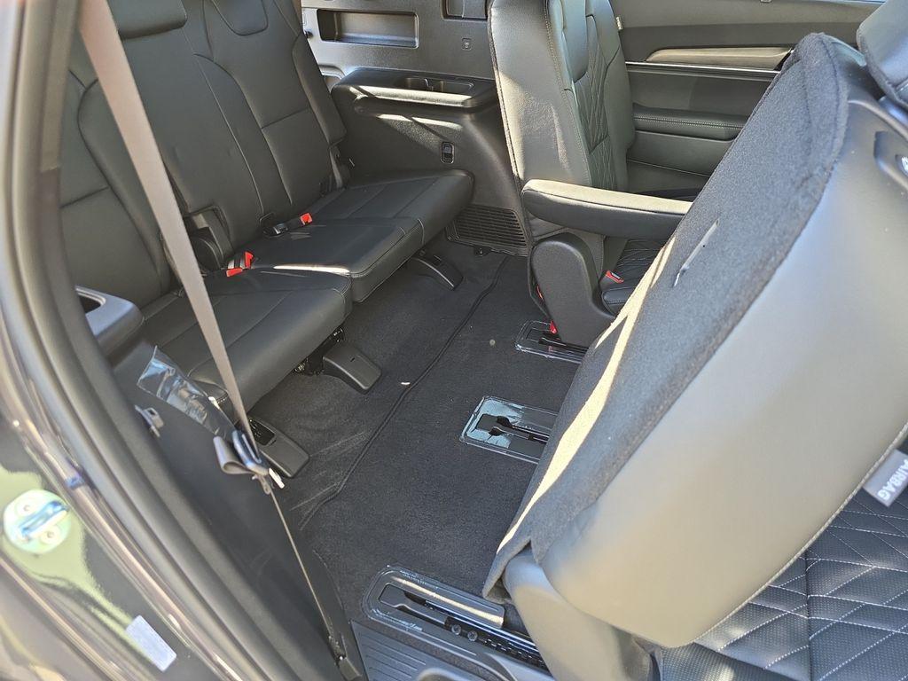 new 2025 Kia Telluride car, priced at $41,949