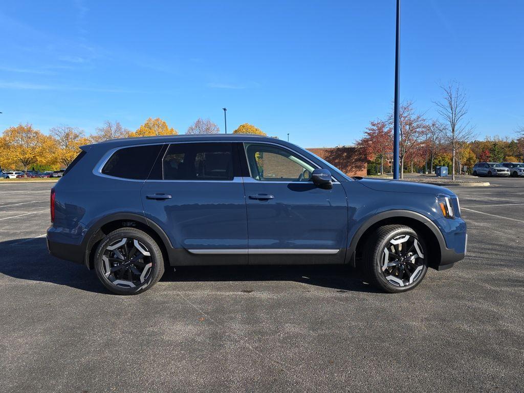 new 2025 Kia Telluride car, priced at $39,234