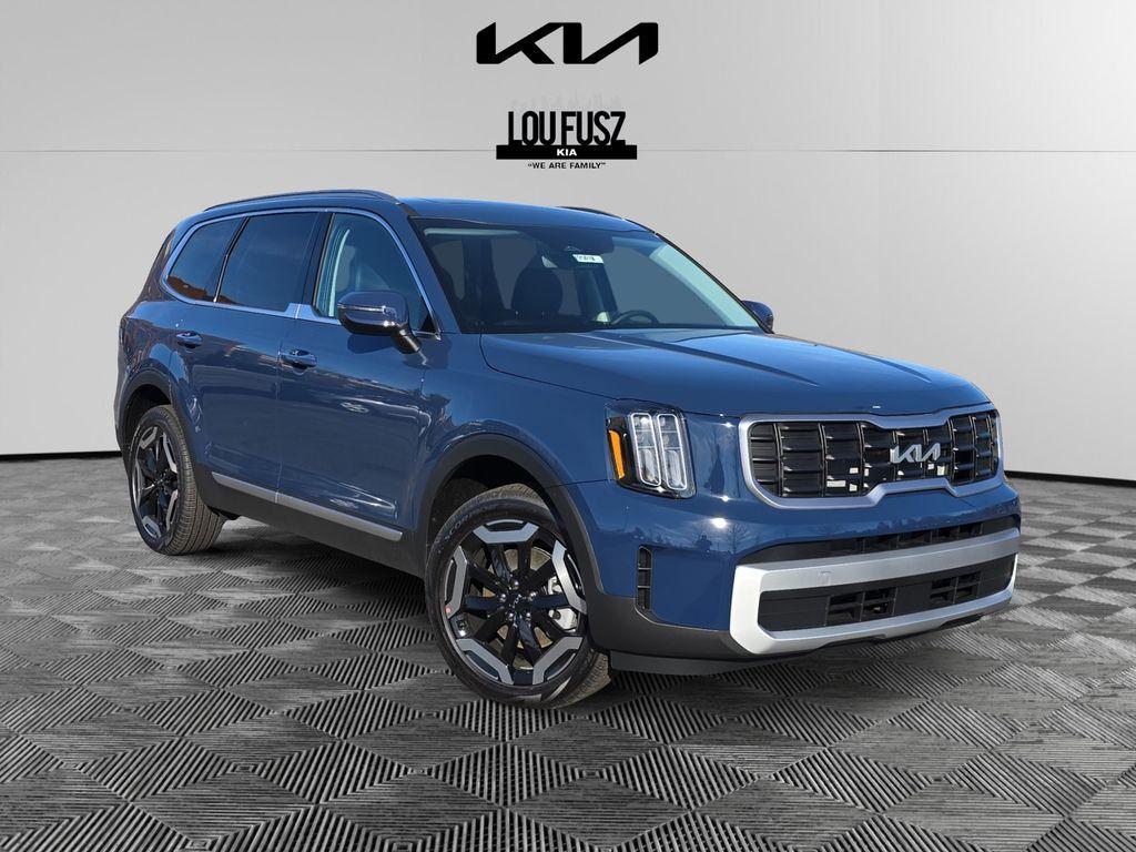 new 2025 Kia Telluride car, priced at $39,234