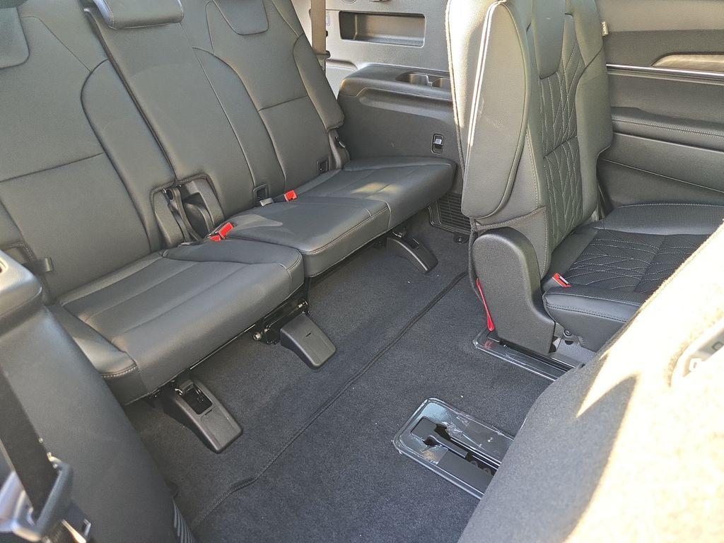 new 2025 Kia Telluride car, priced at $44,965