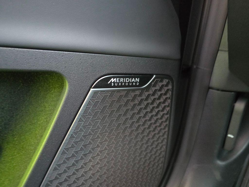 new 2025 Kia EV6 car, priced at $45,943