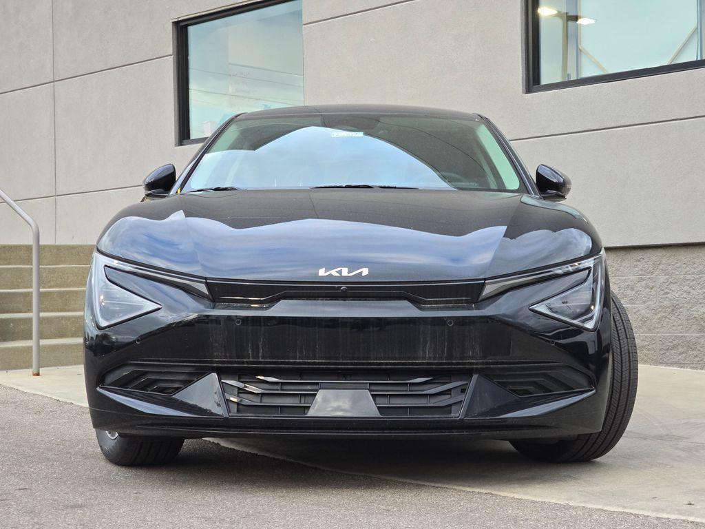 new 2025 Kia EV6 car, priced at $41,807