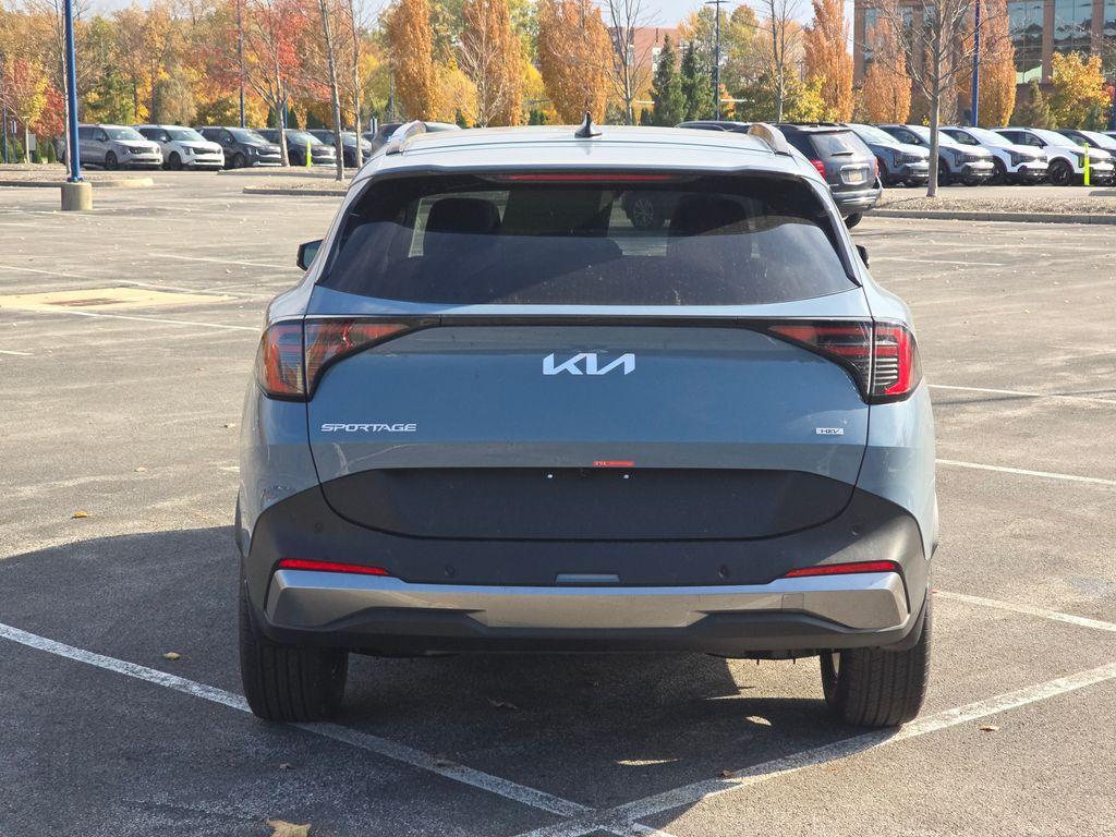 new 2026 Kia Sportage Hybrid car, priced at $32,983