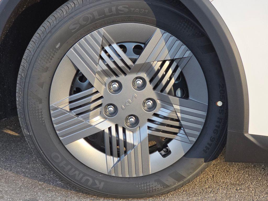 new 2025 Kia K4 car, priced at $21,053