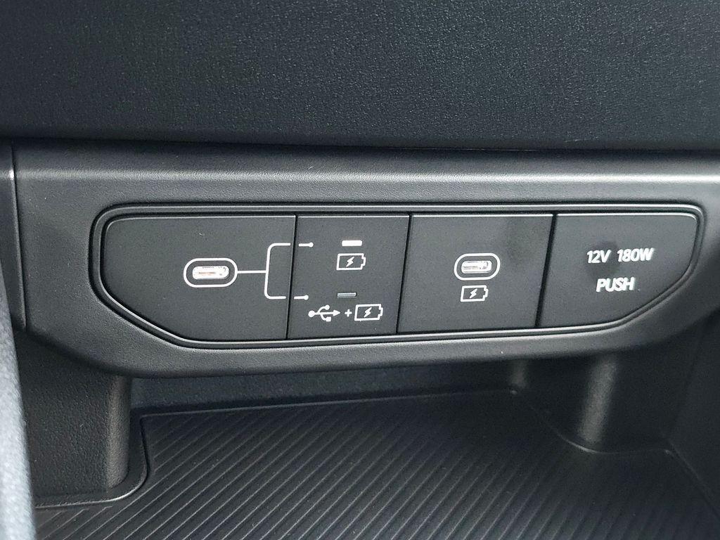 new 2025 Kia K4 car, priced at $21,053