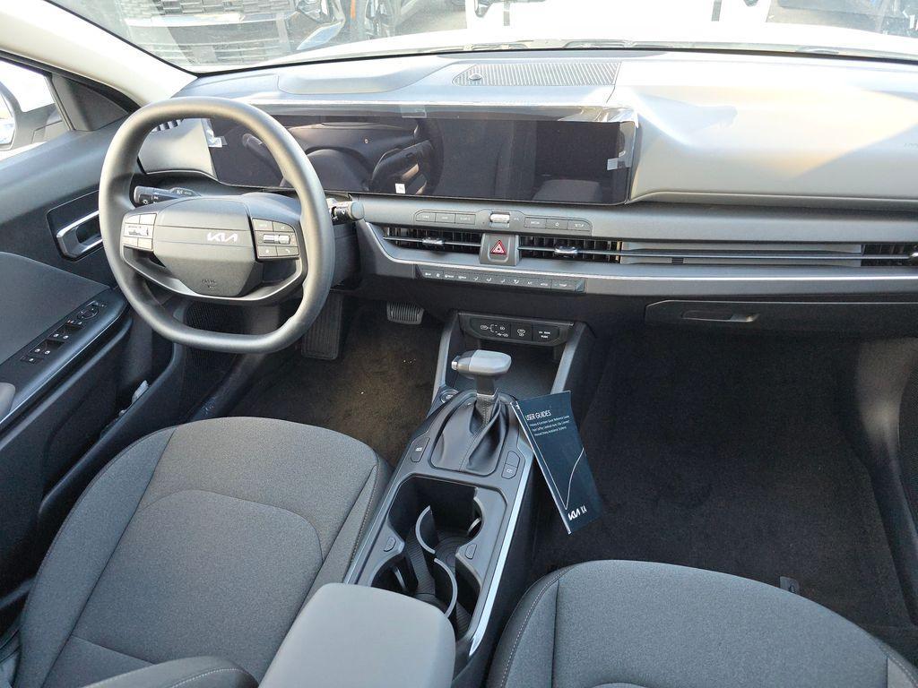 new 2025 Kia K4 car, priced at $21,053