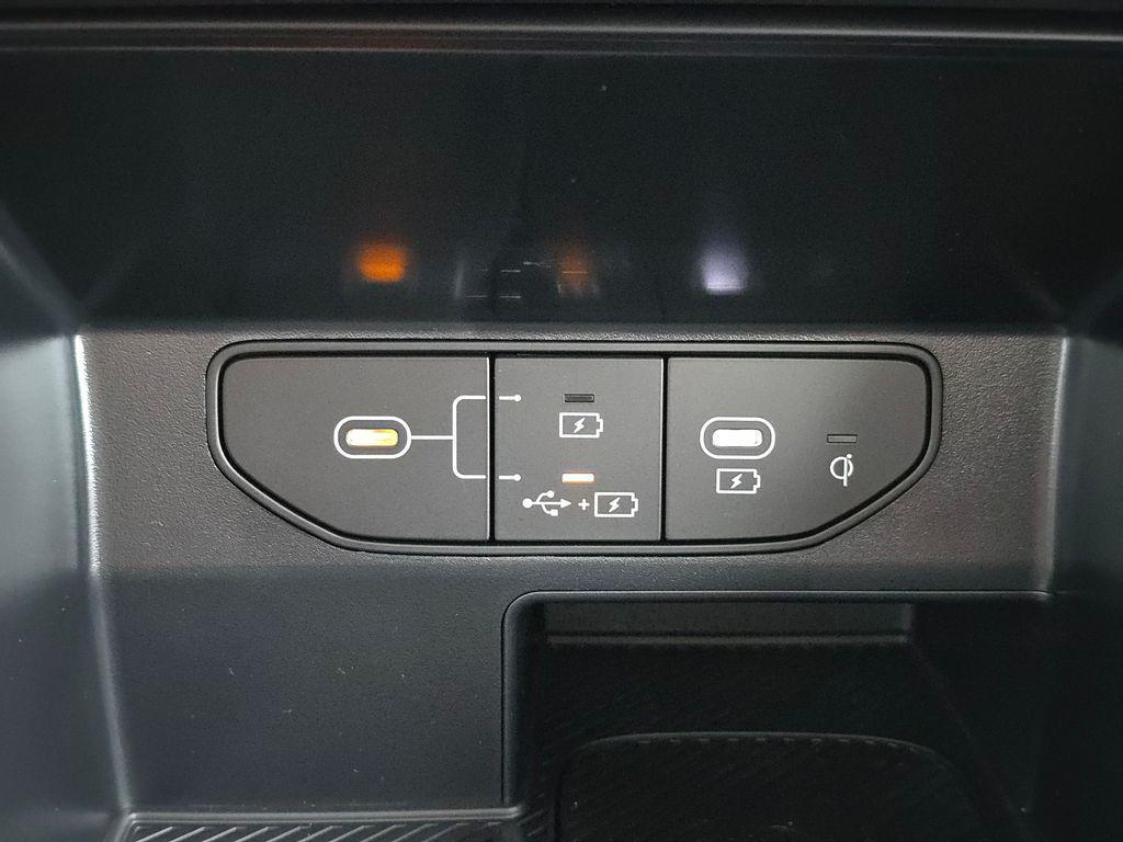 new 2026 Kia Sorento car, priced at $38,942