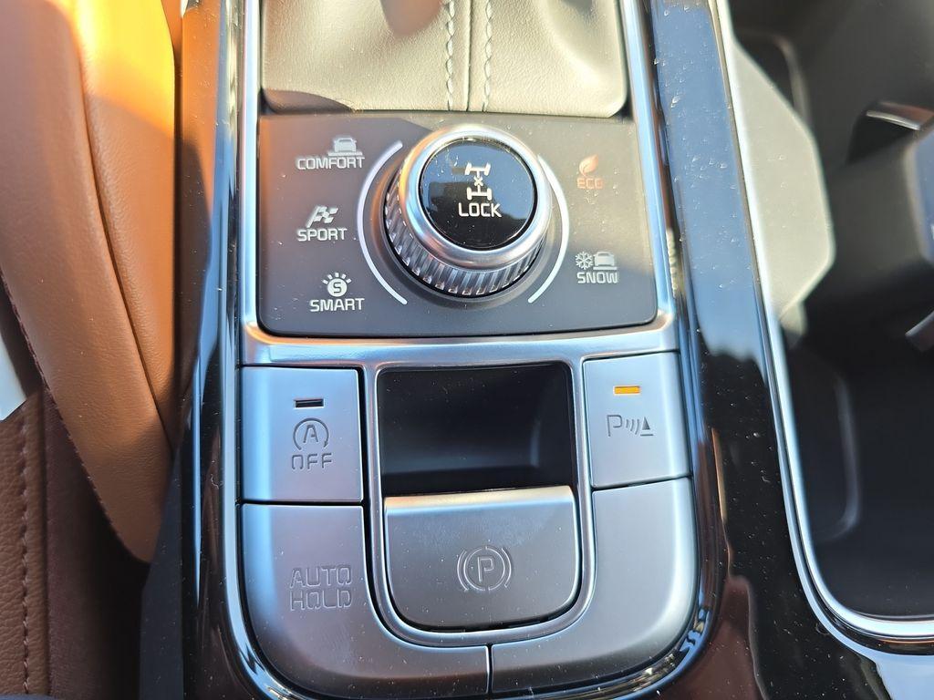 new 2025 Kia Telluride car, priced at $42,860