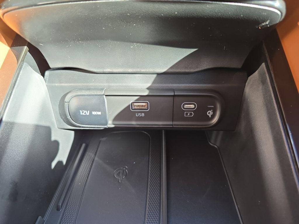 new 2025 Kia Telluride car, priced at $42,860