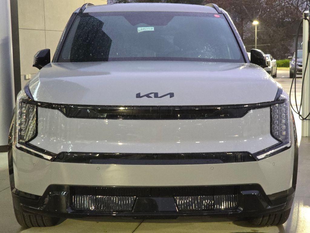 new 2026 Kia EV9 car, priced at $56,780