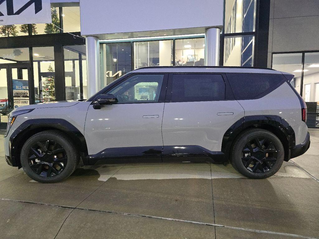 new 2026 Kia EV9 car, priced at $56,780