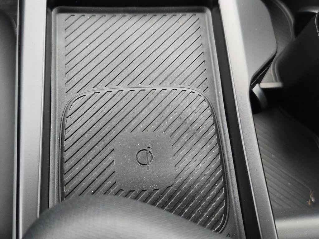 new 2025 Kia EV6 car, priced at $39,195