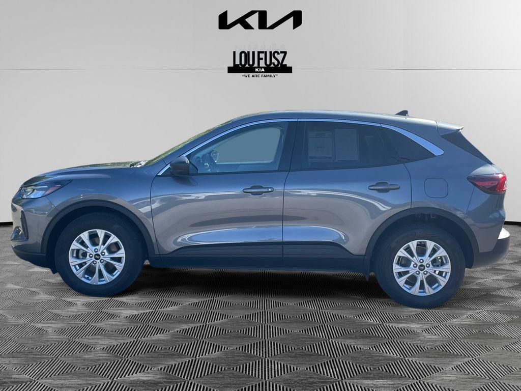 used 2023 Ford Escape car, priced at $22,850