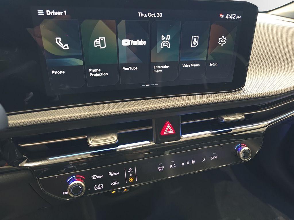 new 2025 Kia EV6 car, priced at $46,188