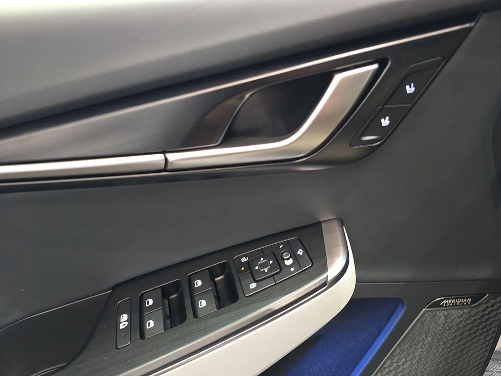 new 2025 Kia EV6 car, priced at $46,188