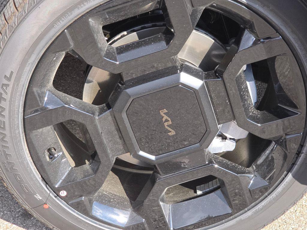 new 2026 Kia Sorento car, priced at $38,527