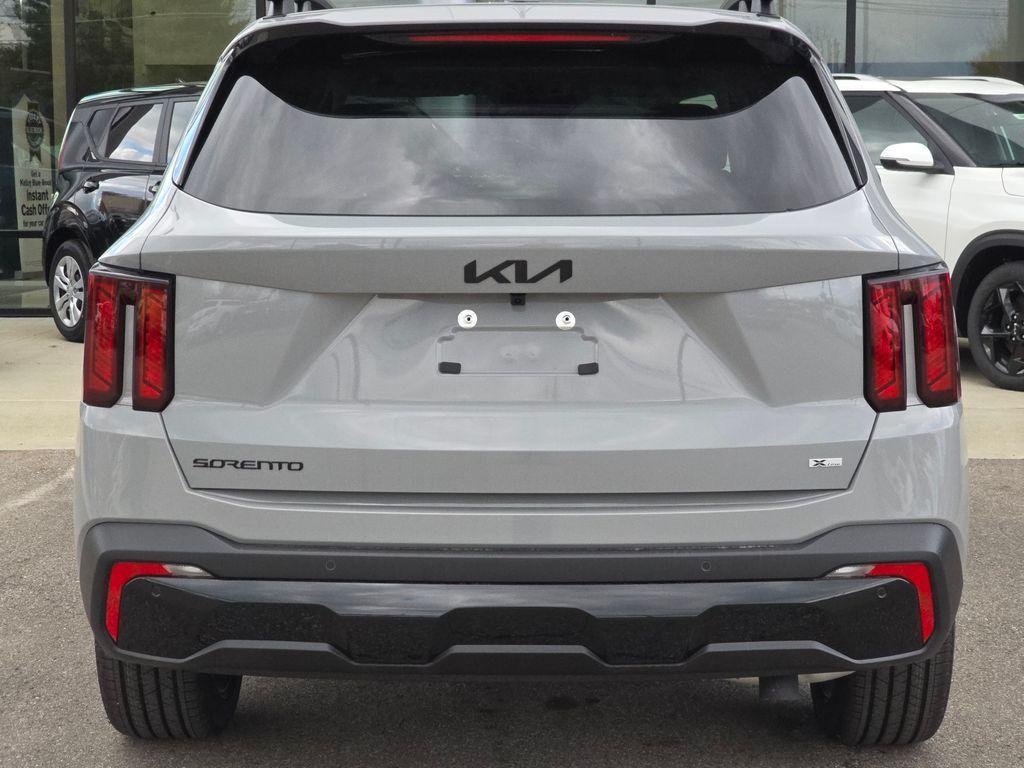 new 2026 Kia Sorento car, priced at $38,527