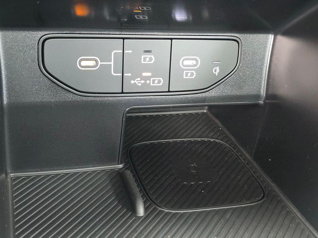 new 2026 Kia Sorento car, priced at $38,527