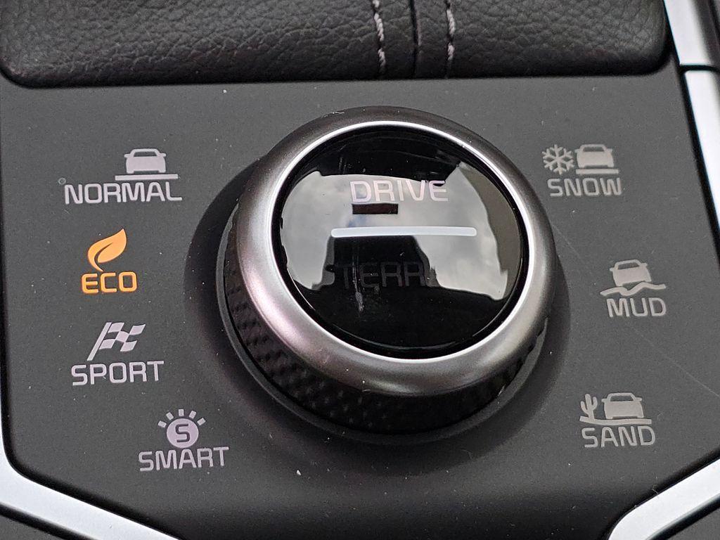 new 2026 Kia Sorento car, priced at $38,527