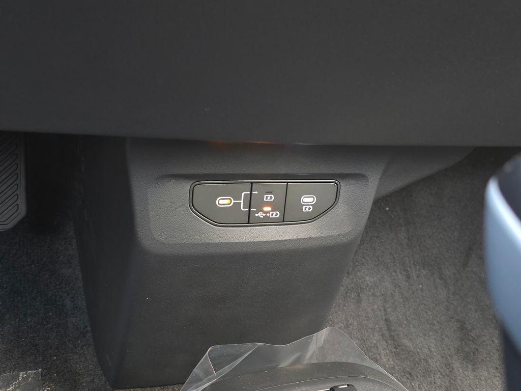 new 2025 Kia EV6 car, priced at $42,075