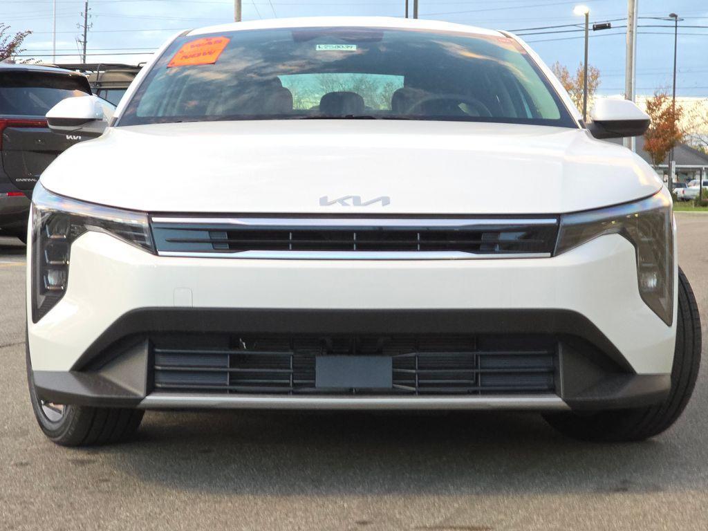 new 2025 Kia K4 car, priced at $22,693