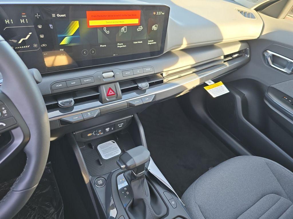 new 2025 Kia K4 car, priced at $22,713