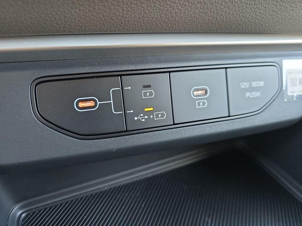 new 2026 Kia Carnival car, priced at $35,107