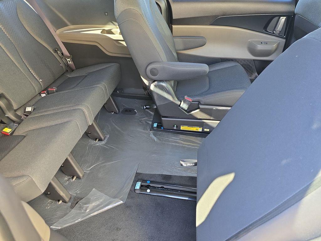 new 2026 Kia Carnival car, priced at $35,107