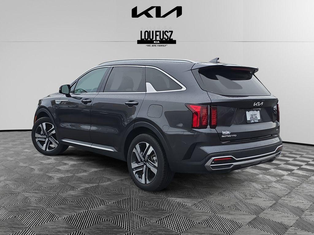 used 2024 Kia Sorento Hybrid car, priced at $29,920