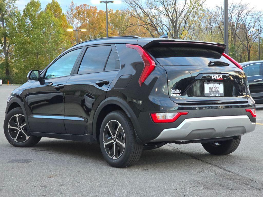 new 2025 Kia Niro car, priced at $25,825